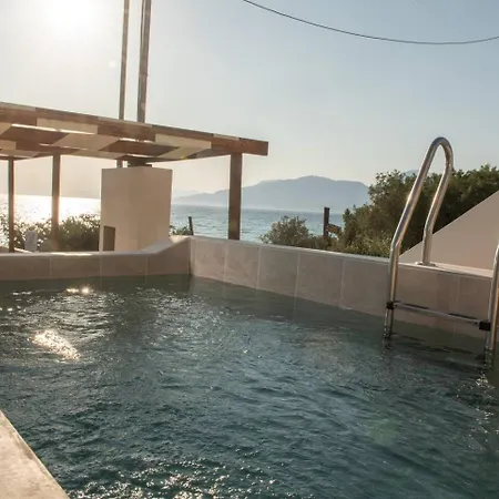 Stella & Eleni With Shared Pool & Open View * Kalamaki (Heraklion)