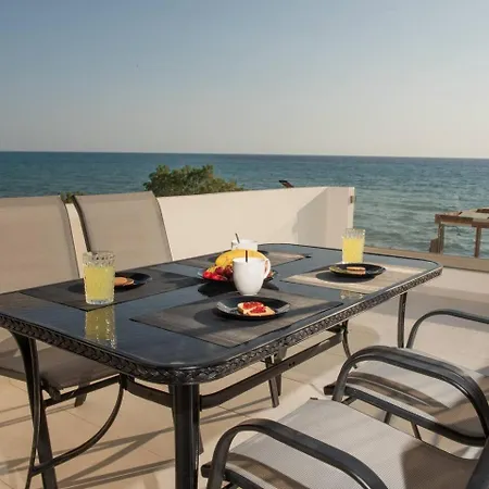 Stella & Eleni With Shared Pool & Open View Kalamaki (Heraklion)