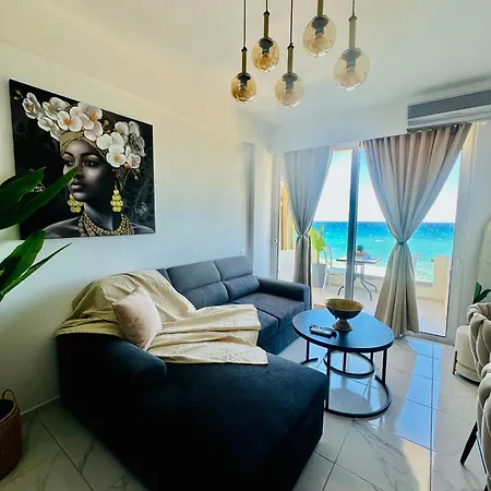 Apartment Stella & Eleni With Shared Pool & Open View *